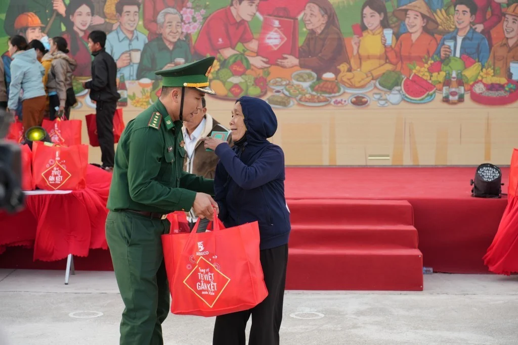 khong-chi-la-mot-mua-tet-du-day-csr-binh-ngo-2026-va-cau-chuyen-tac-dong-ben-vung-sabeco-4.webp