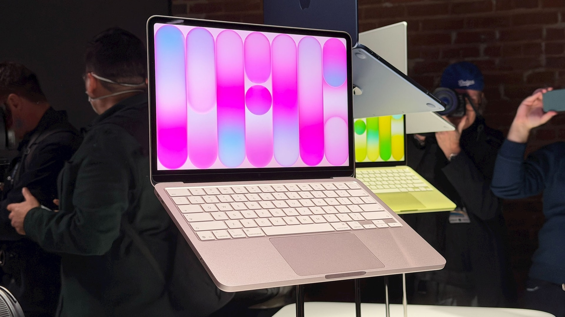 macbook_neo_2.png