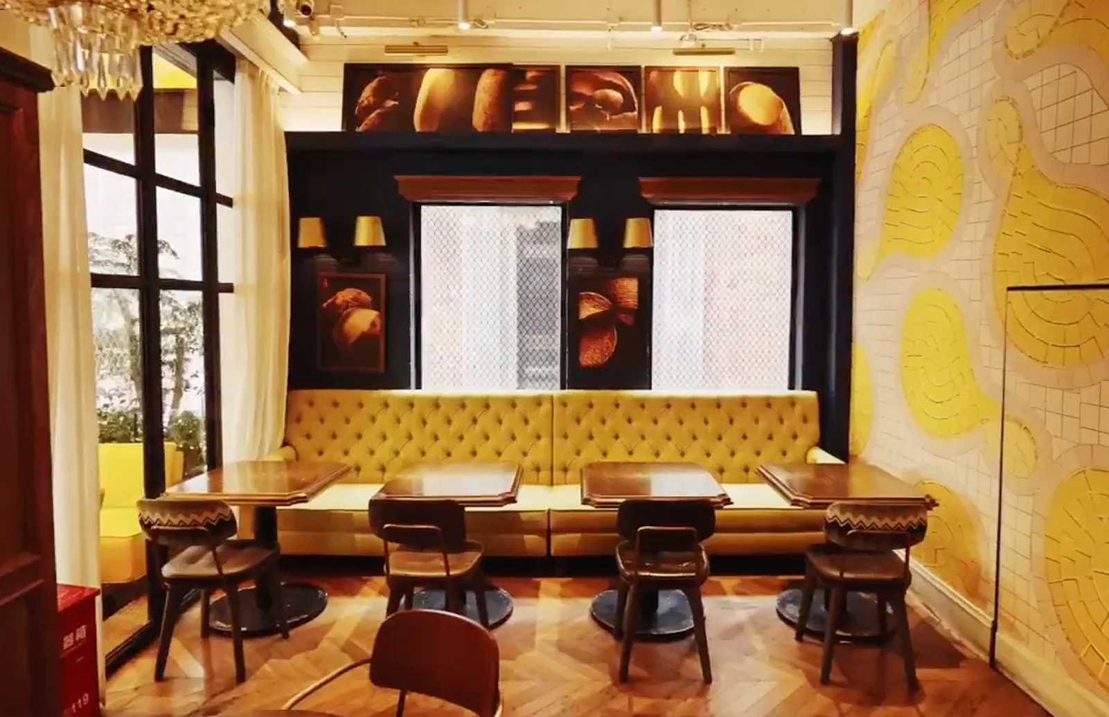 Lays-potato-themed-restaurant-China-.webp