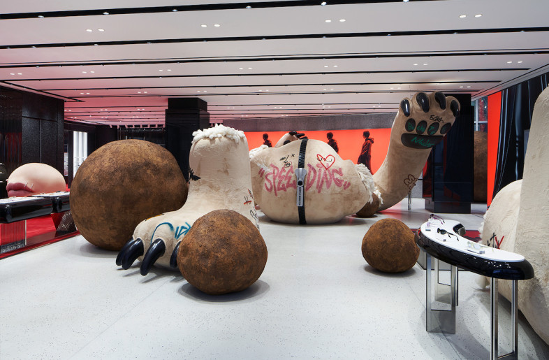 gentle-monster-beijing-taikoo-li3-thumb.jpg