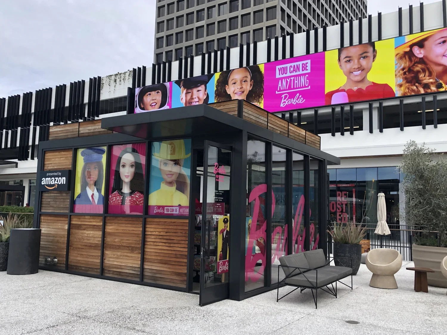 Barbie+Pop-up+Century+City+.JPG.webp