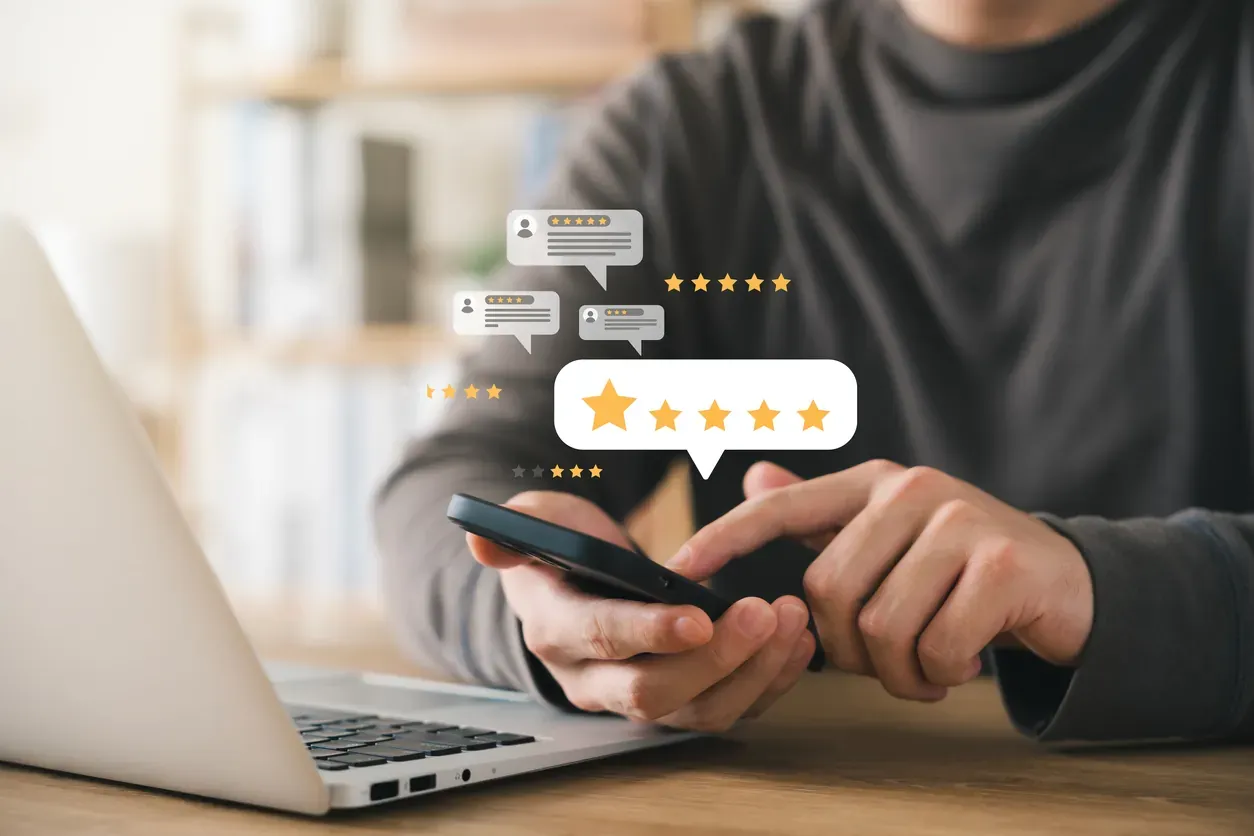 review-la-gi-6.webp