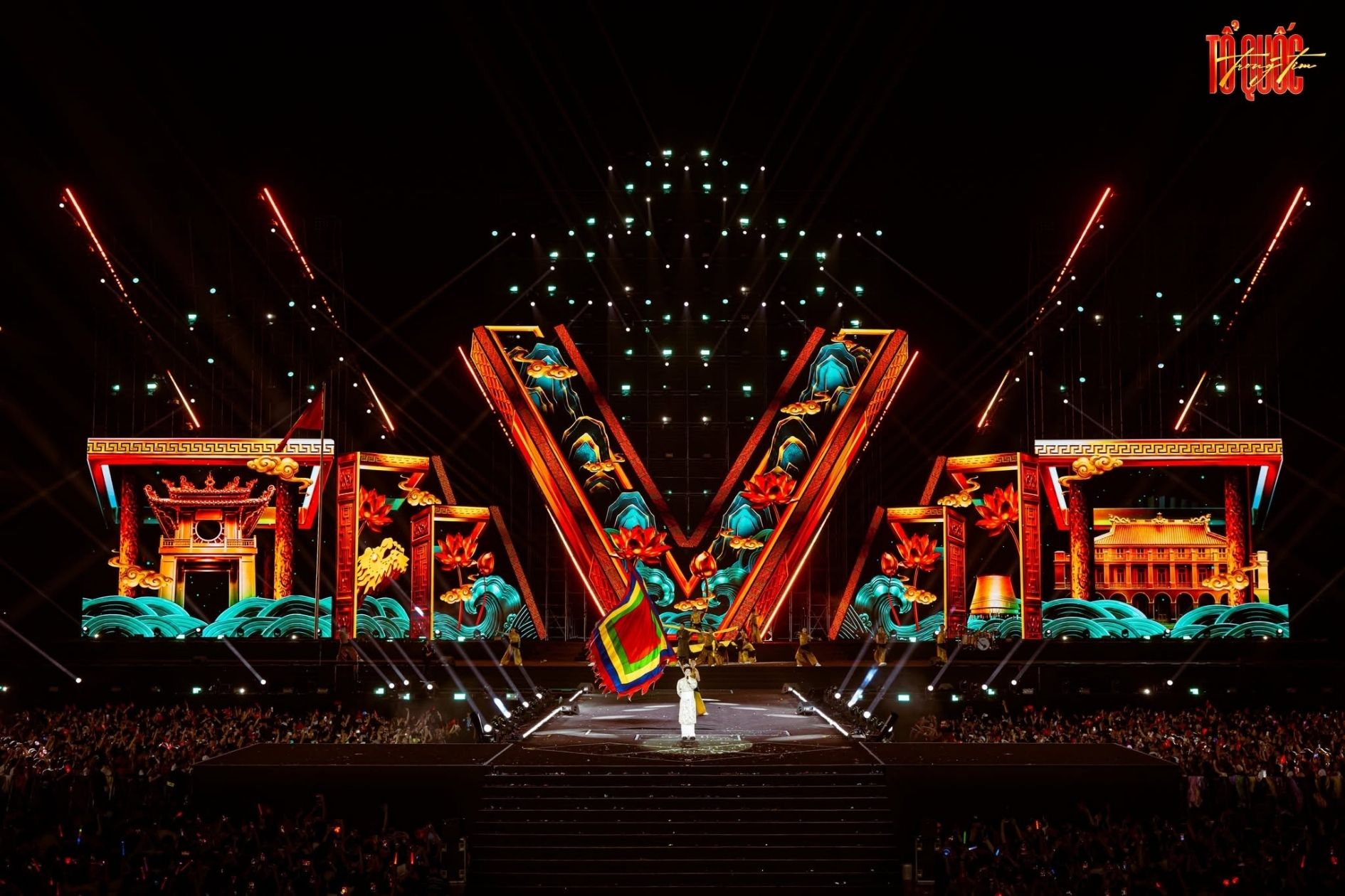Lan_ADNEWS Wide - Single & Album Cover (1).jpg