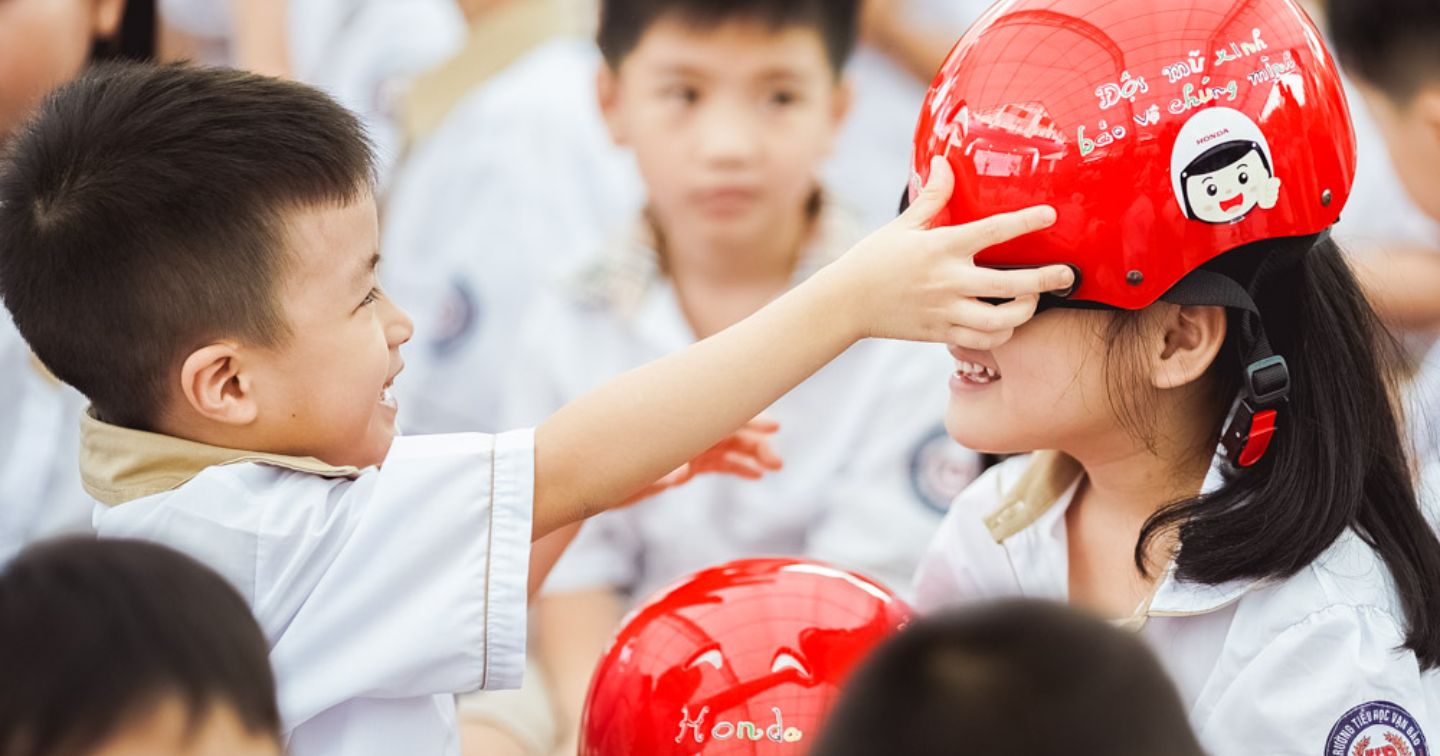 csr-khong-can-noi-voi-tat-ca-moi-nguoi-thuong-hieu-chon-mot-cong-dong-nho-de-tao-ra-y-nghia-lon-hon.jpg