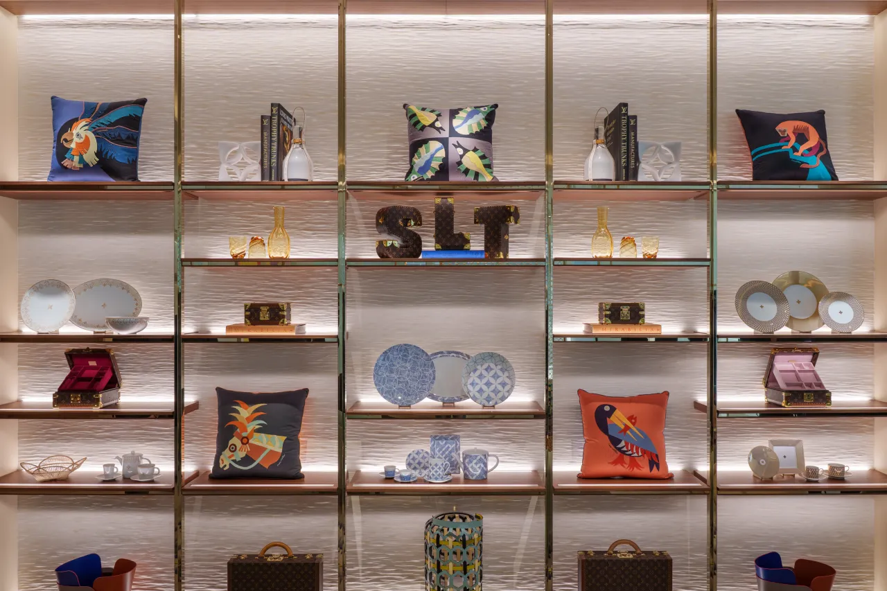 Louis-Vuitton-beijing-china-wwd-2025-21s-013.webp