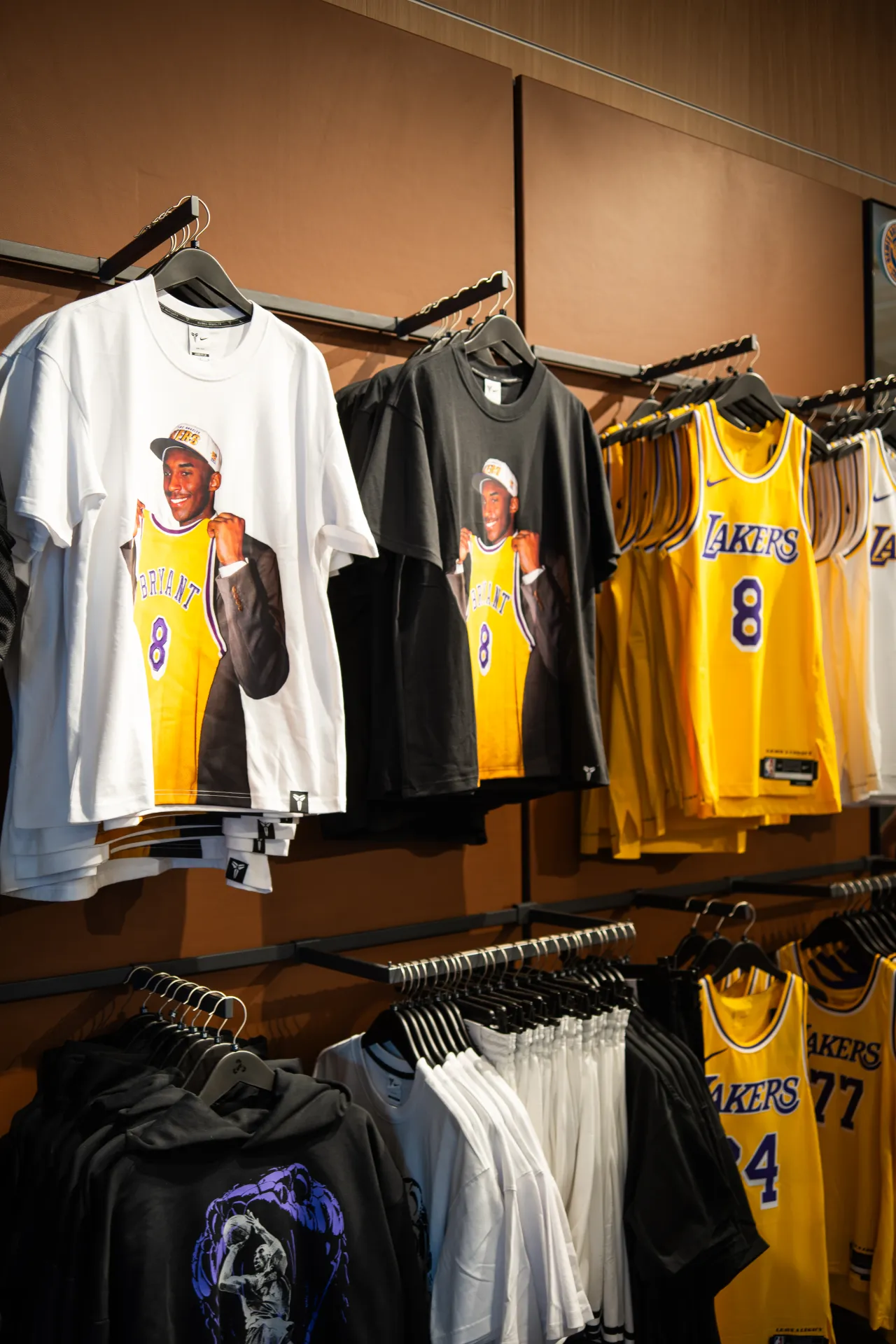 FootlockerCrenshaw-14.webp