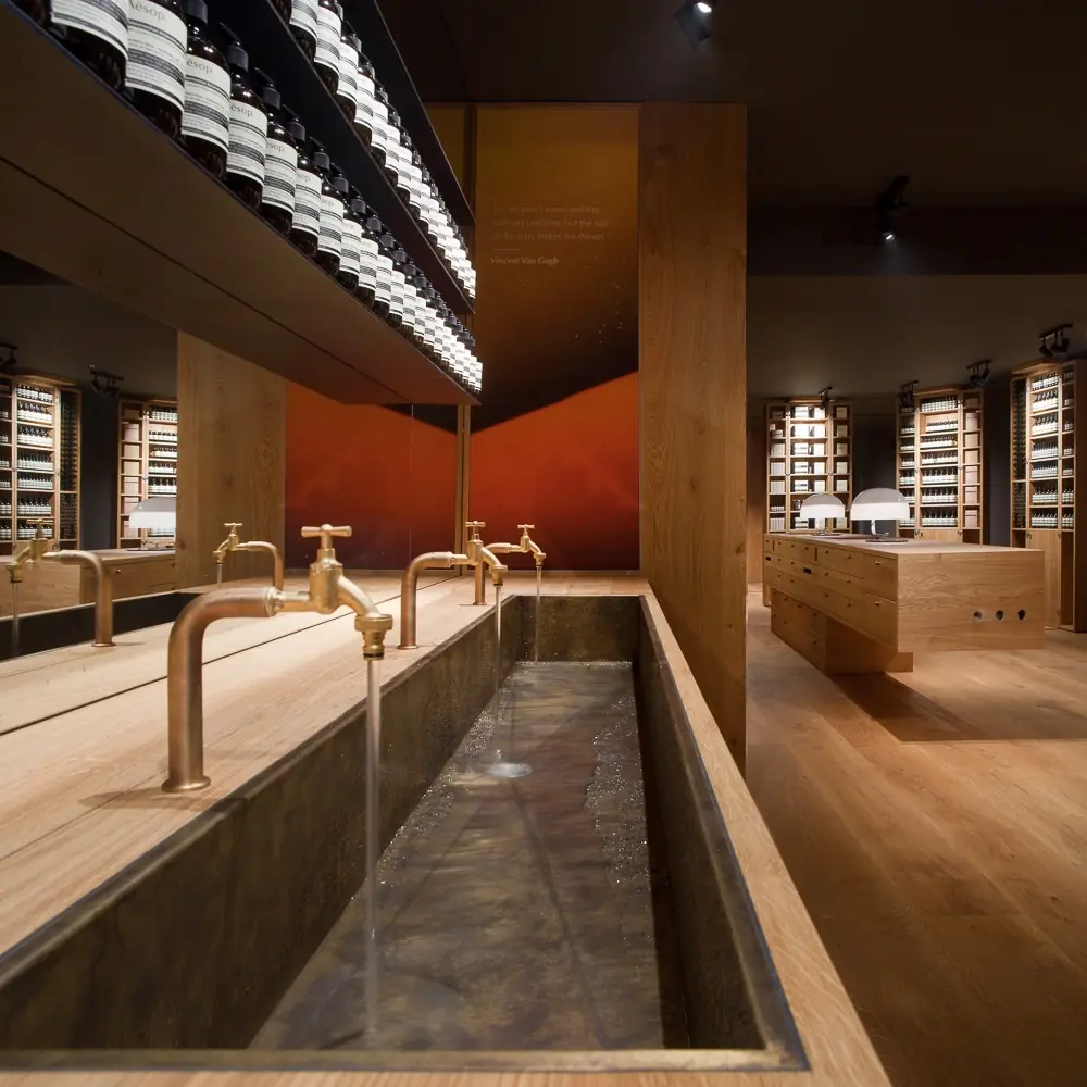 aesop-store-fasanenstrasse-berlin-2.webp