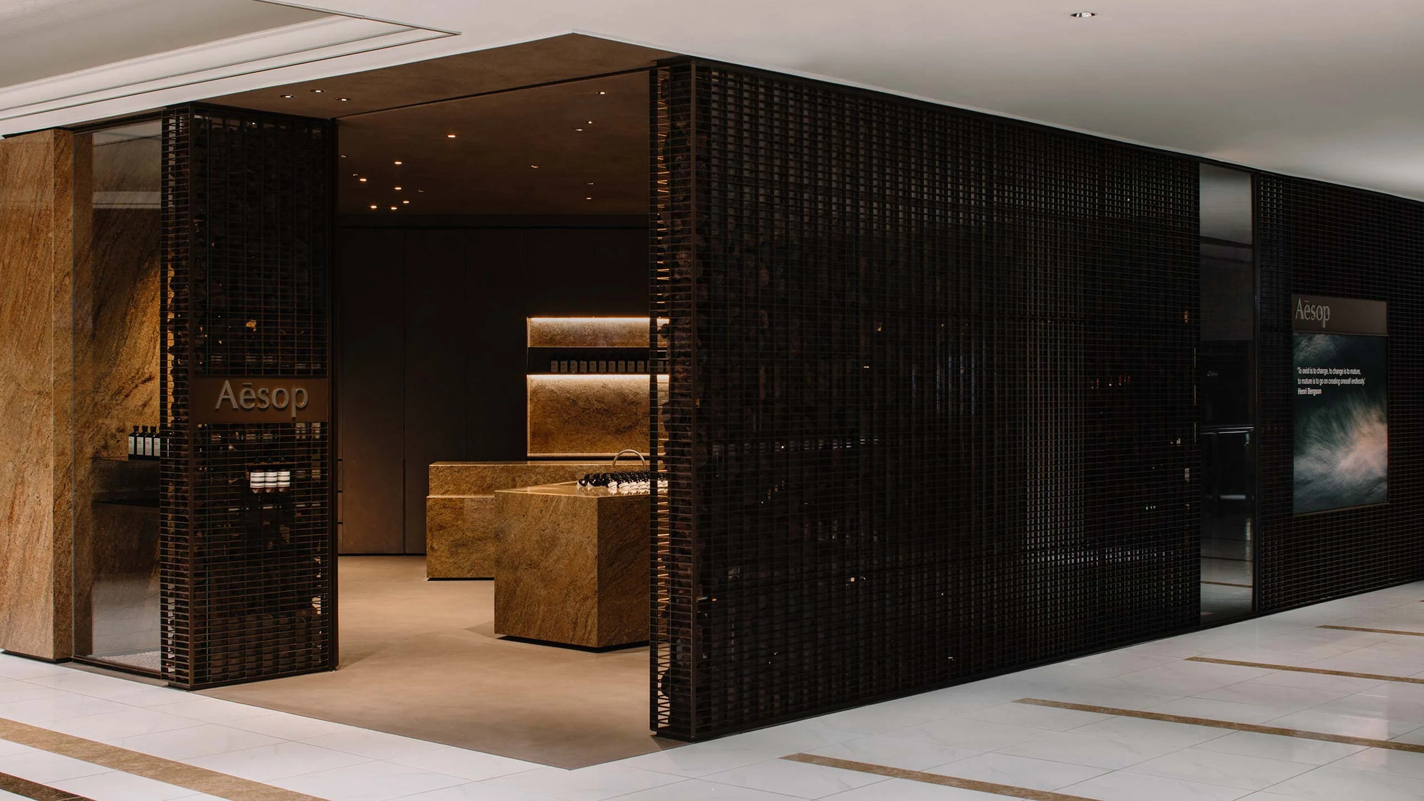 Aesop_SG_Store_Ngee_Ann_City_III_Carousel_2_Desktop_2560x1440px (1).jpg