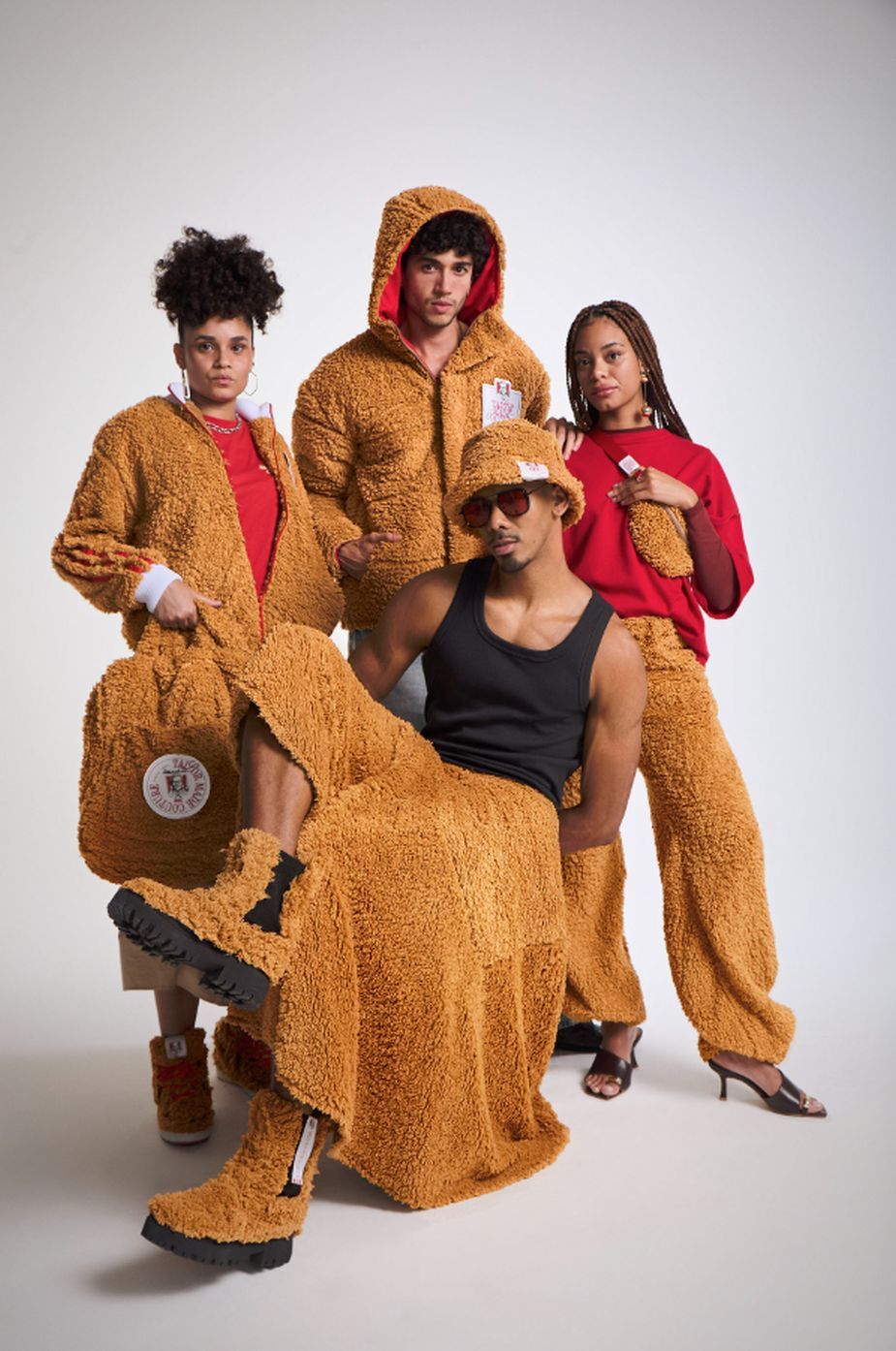 KFC-Crispy-Couture.c1o7Q-e1.jpg