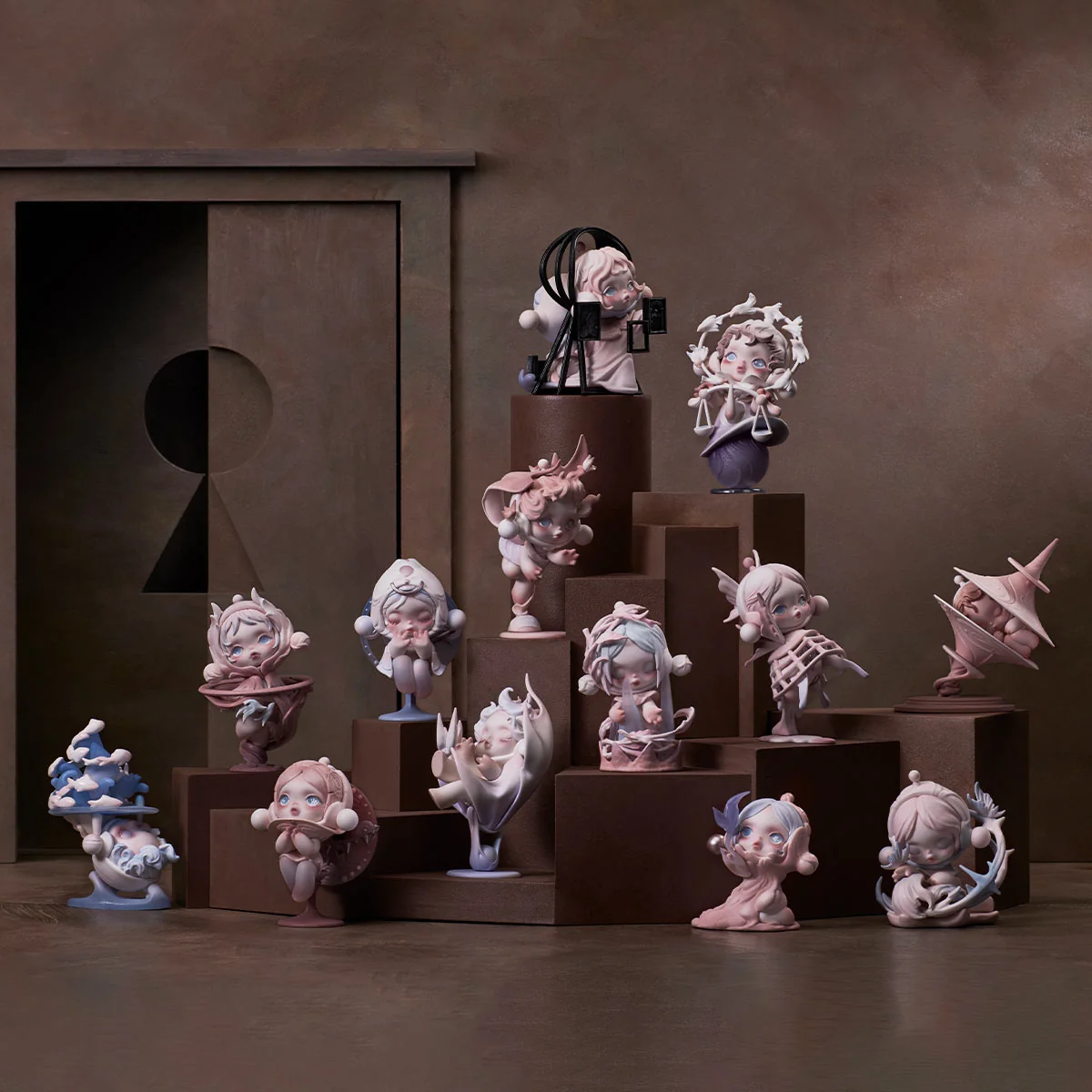 mo-hinh-skullpanda-the-paradox-series-figures-pop-mart-6941313011014_7.webp
