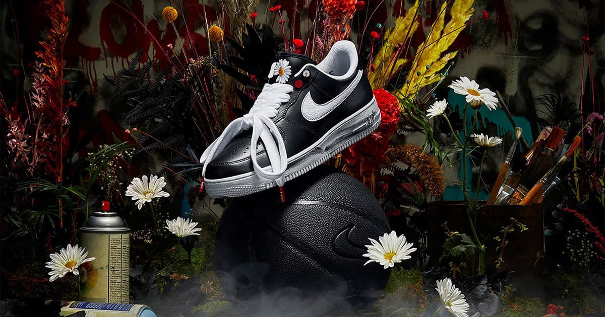 Mẫu giày Nike do G-Dragon thiết kế cháy hàng trên toàn cầu